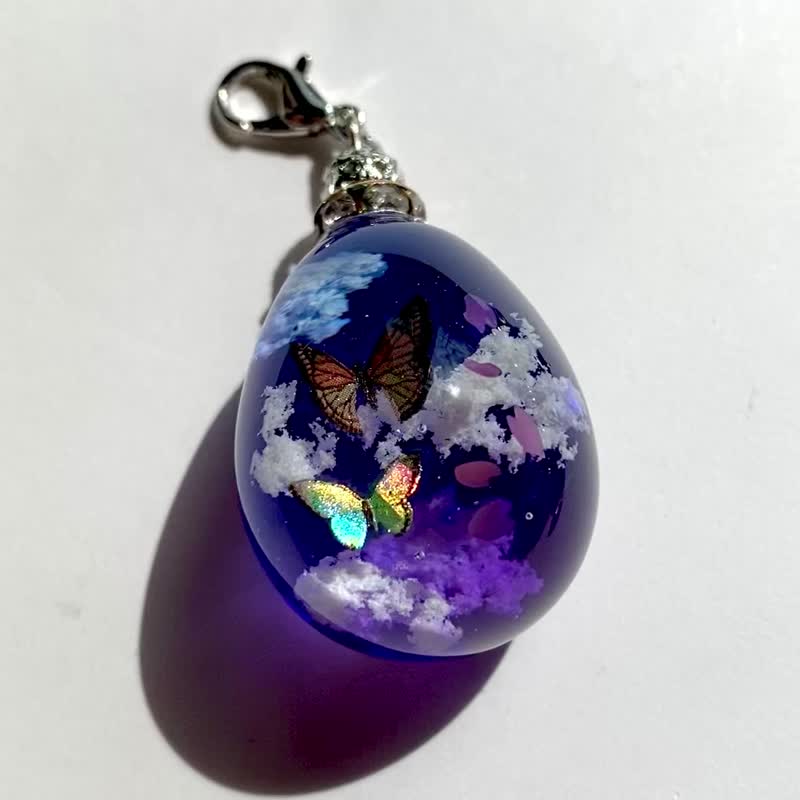 Cloud resin Tefu Tefu Ranbu Twilight Sky Egg 1 Recommended string pendant - Necklaces - Resin Multicolor