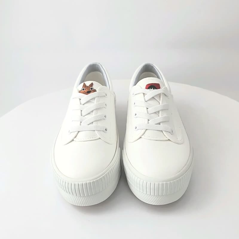 Thick-soled leather casual shoes-water-repellent white shoes and black shoes Little Red Riding Hood and the Big Bad Wolf - Women's Casual Shoes - Faux Leather White