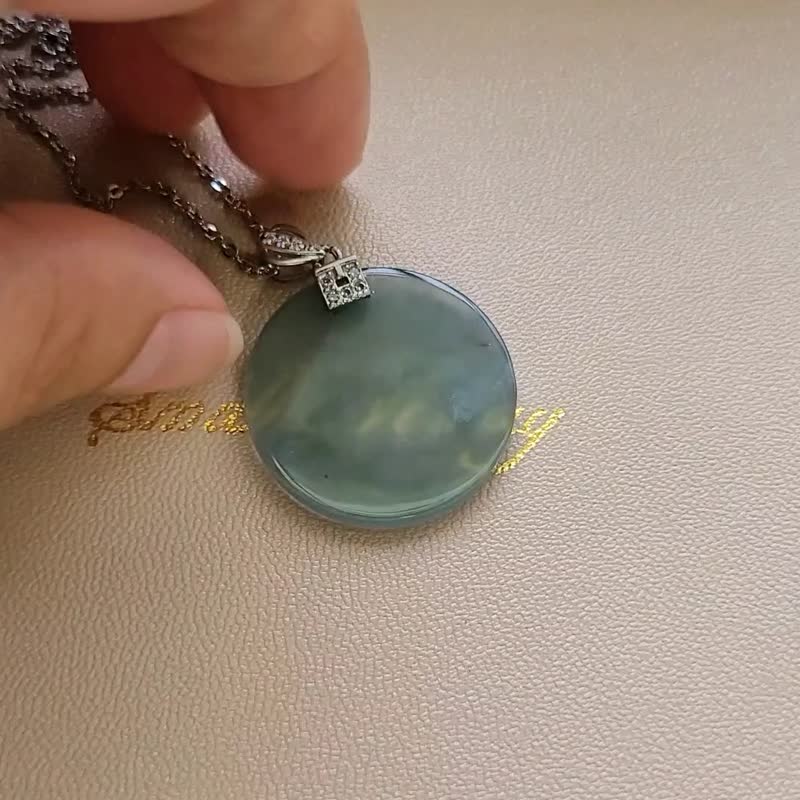 [Pro-Cui] Natural Guatemala Jadeite High Ice Blue Nearly Glass Clouds Artistic Concept Round and Nothing Matter Sterling Silver Clavicle Chain - สร้อยคอ - หยก หลากหลายสี
