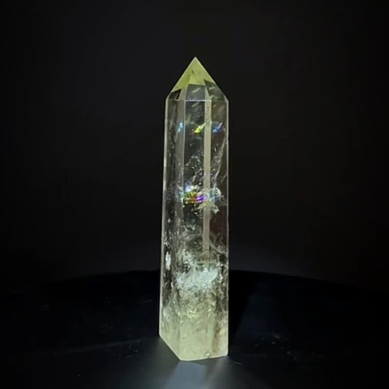 NO.18 彩虹光黃水晶柱 激光雷射手術刀 激光柱 黃水晶柱 97*31MM - 擺飾/家飾品 - 水晶 透明