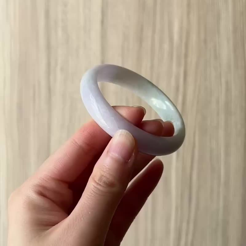 天然翡翠 緬甸 A玉 玉鐲 • 莫迪蘭藕紫豆綠福鐲A - 手鍊/手環 - 石頭 紫色
