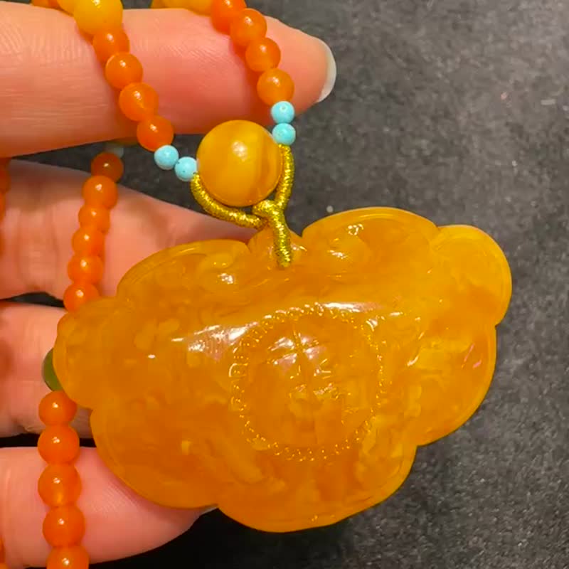 天然俄料蜜糖紅溶洞如意吊墜 工藝精湛   福祿吉祥 - 項鍊 - 寶石 