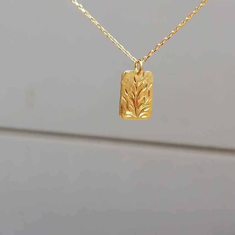 18K Gold Handmade Necklace Plate for Ladies - สร้อยคอ - เครื่องประดับ สีทอง