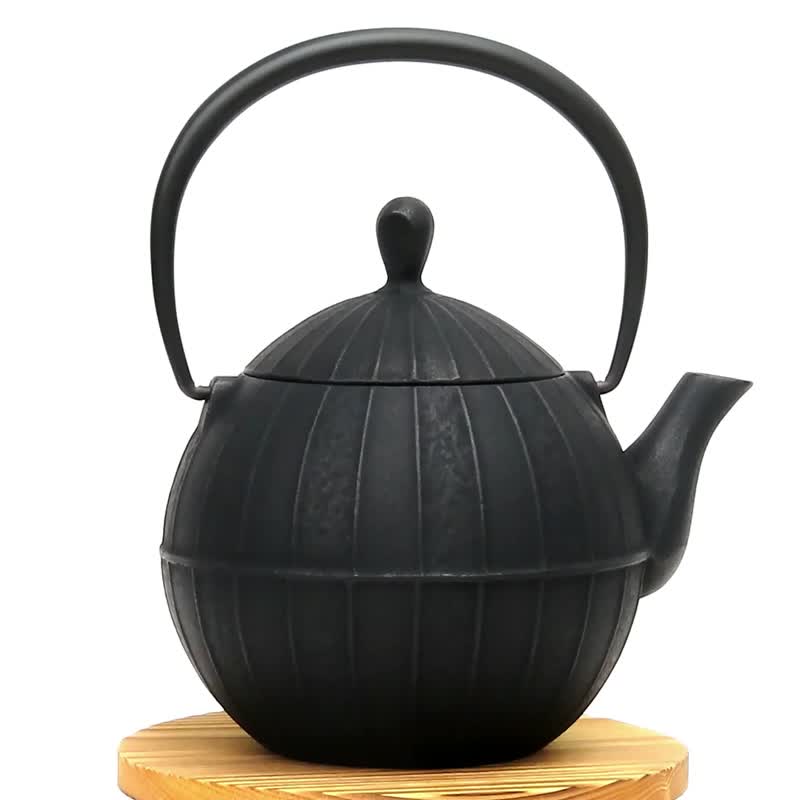 Nanbu tekki tetsubin japanese cast iron kettle walnut 0.8L - ถ้วย - โลหะ สีดำ