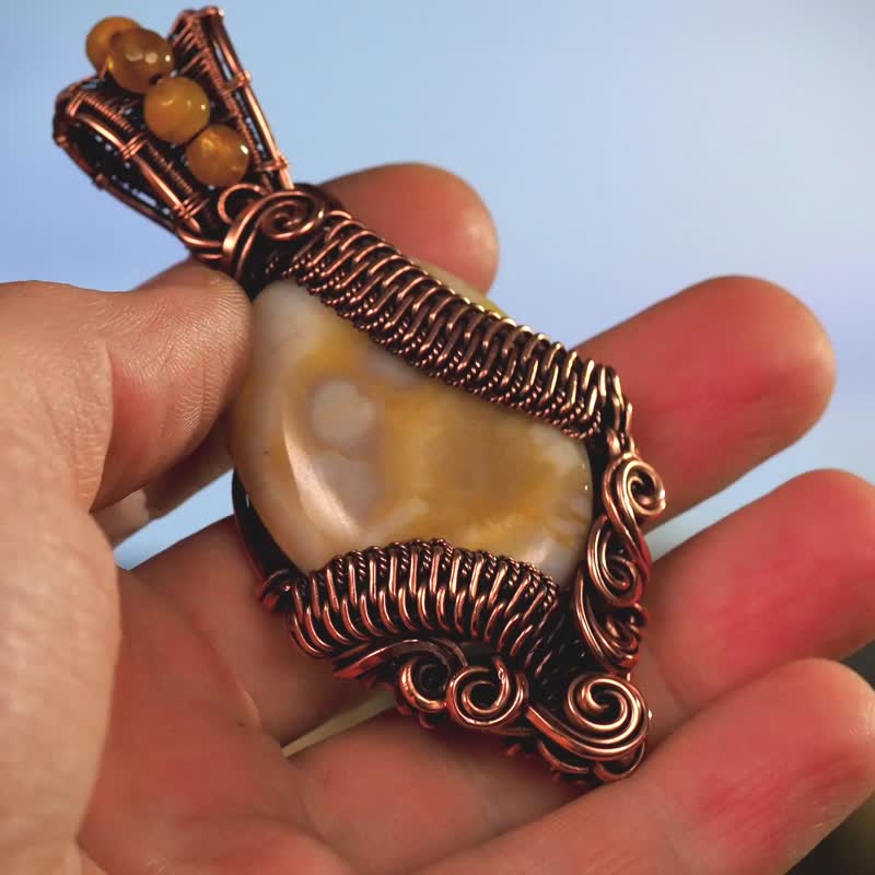 Wire wrapped jasper and agate pendant Art necklace Antique style copper jewelry - 項鍊 - 寶石 多色