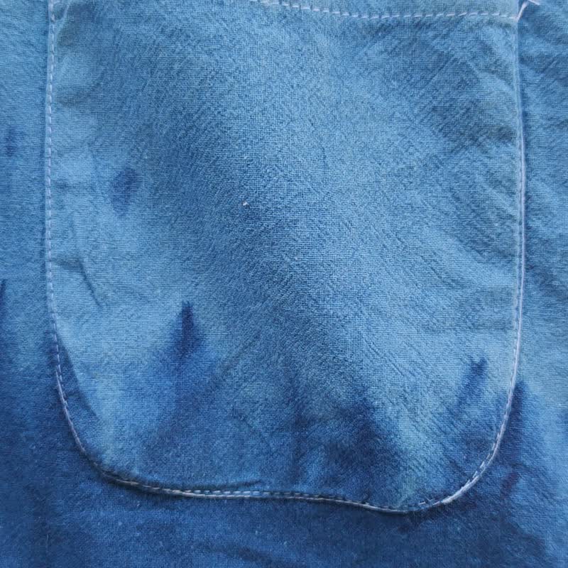 Bowie Sleeveless A -  無袖後背開衩荷葉邊下擺上衣 - 女上衣/長袖上衣 - 棉．麻 藍色