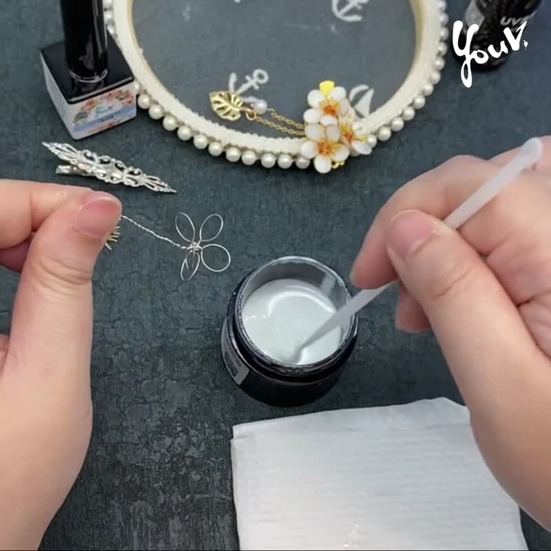 UV 造花30ml 單罐-白色 - 其他 - 其他材質 白色