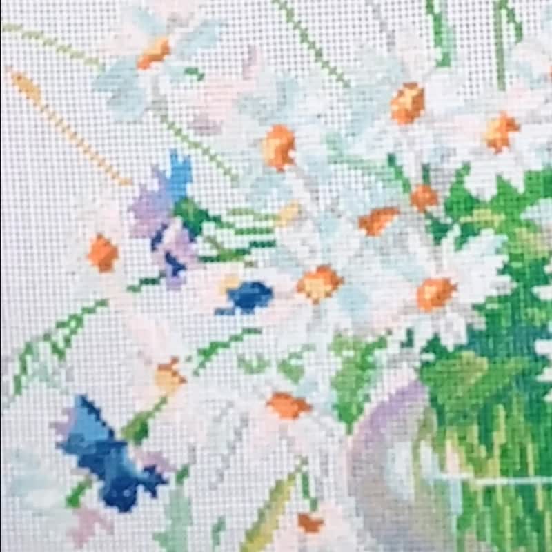 绘画野花和樱桃完成刺绣装饰圣诞礼物 - 壁貼/牆壁裝飾 - 棉．麻 多色