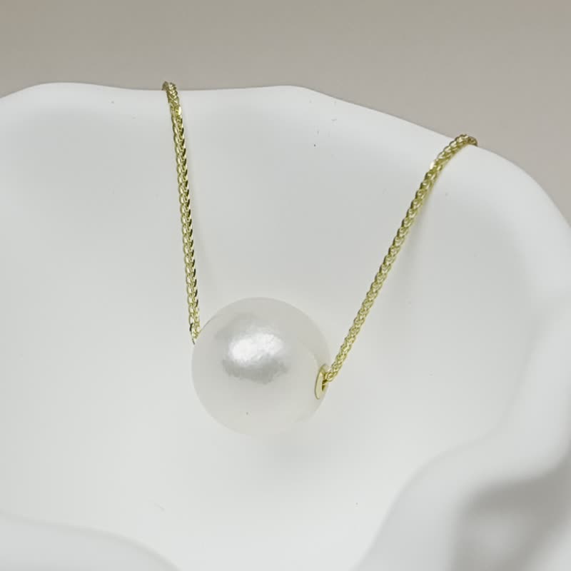 Natural freshwater pearl passepartout 18k gold patch pendant gift necklace - สร้อยคอ - ไข่มุก ขาว