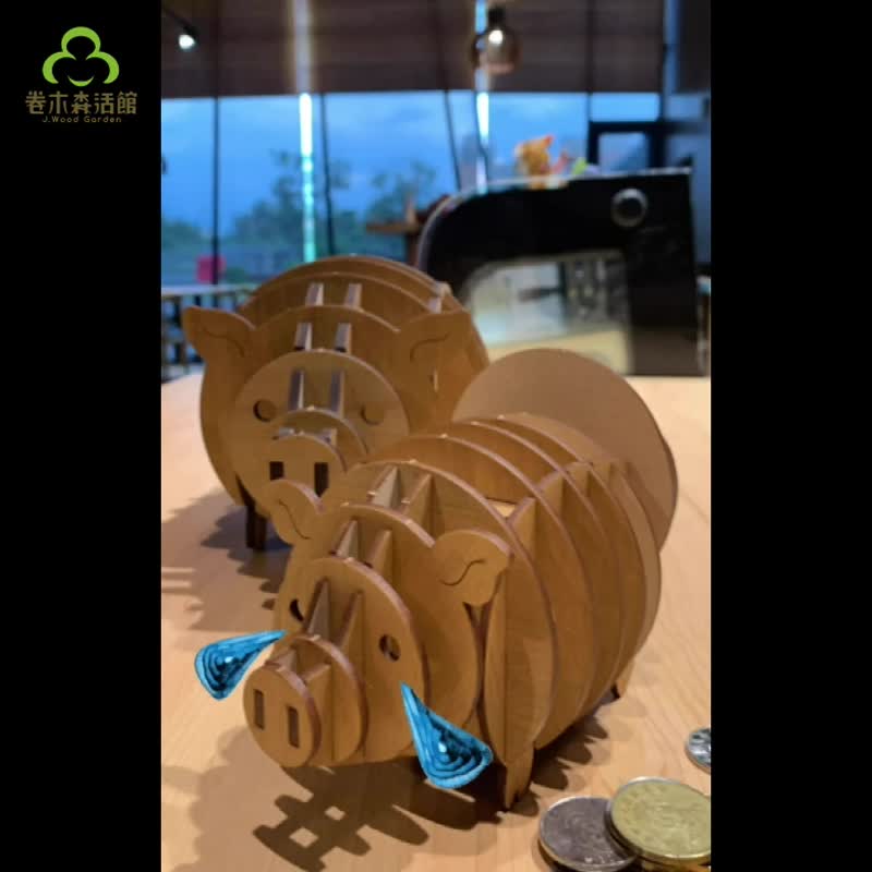 [Handmade DIY] Golden Piggy Wooden Piggy Bank Full of Cute, Practical and Textured Gifts - งานไม้/ไม้ไผ่/ตัดกระดาษ - ไม้ สีส้ม