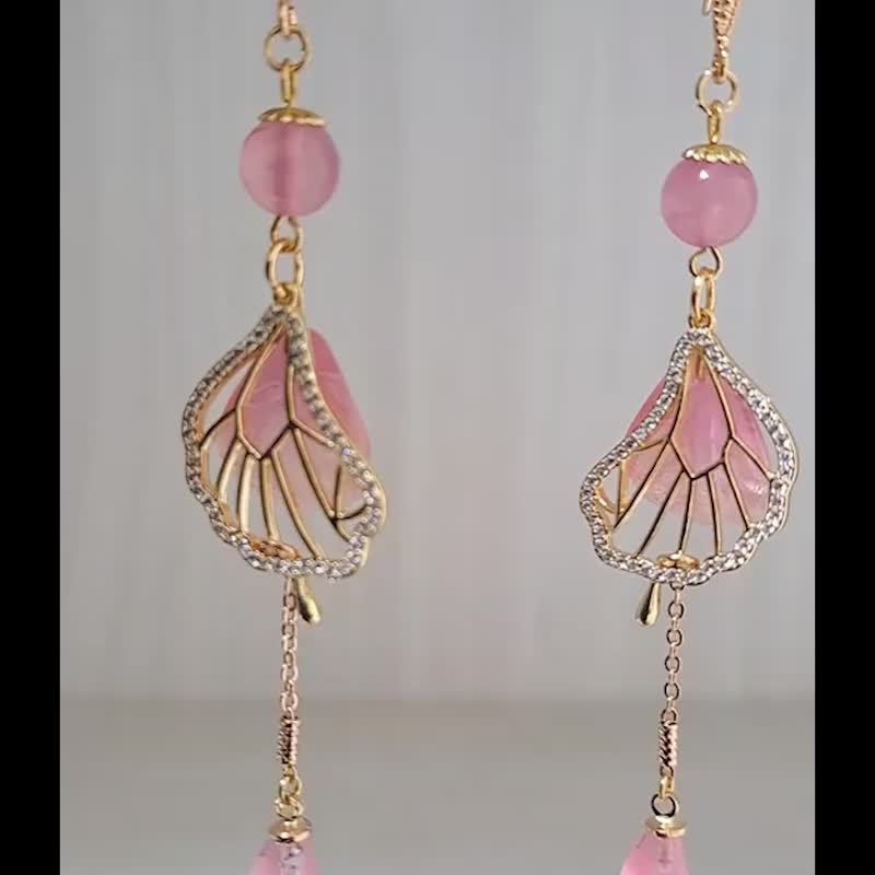 Diamond-studded hollow earrings [butterfly wings] ~ hook type (clip type or pin type can be changed) - Earrings & Clip-ons - Other Metals Pink