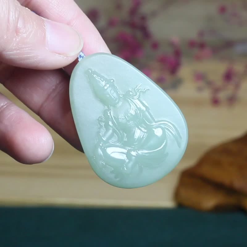 【自在觀音】項鏈/精品和田玉玉墜/最佳禮物 - 項鍊 - 玉石 綠色