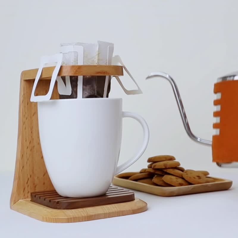 【!!Hand-brew expert!!】Mother's Day ear-hanging bag hand-brewed coffee stand coaster Taiwan original and simple - Coffee Pots & Accessories - Wood Brown