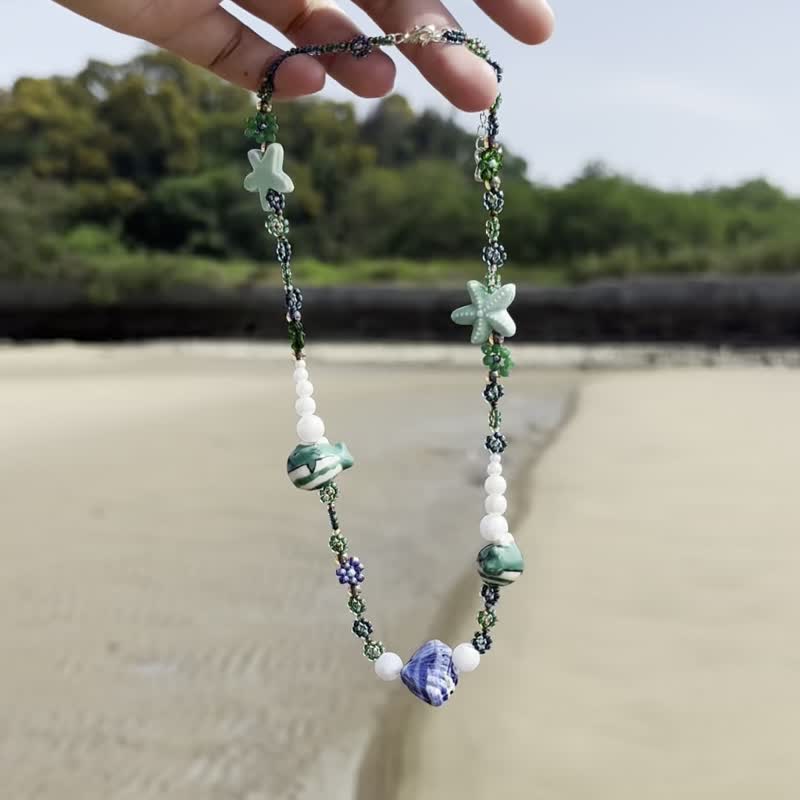 zi2.rennt串珠|Deep Sea|串珠項鍊 手作項鍊 海邊度假風 - 項鍊 - 玻璃 多色