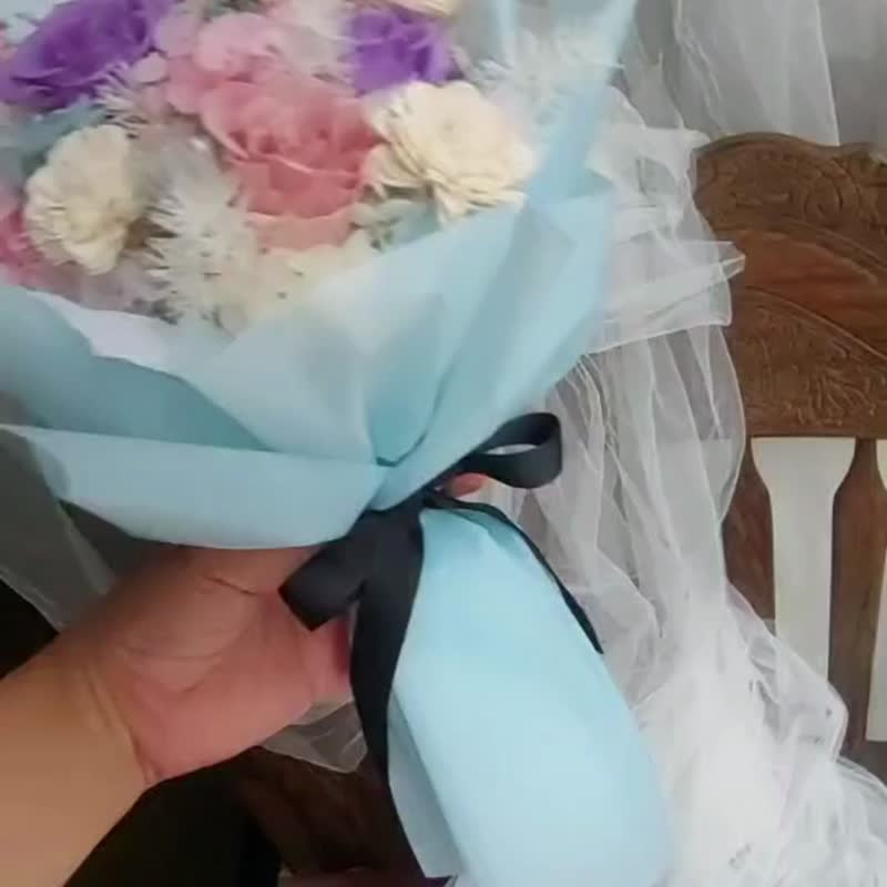 永生玫瑰 太陽玫瑰 大花束 乾燥花束 玫瑰花束 畢業花束 永生花 - 乾燥花/永生花 - 植物．花 多色