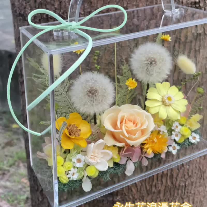 | Little Dreamland Floral Arrangement | Dandelion Promise Everlasting Flower Romantic Flower Box/Birthday Gift and Christmas Gift - Dried Flowers & Bouquets - Plants & Flowers White