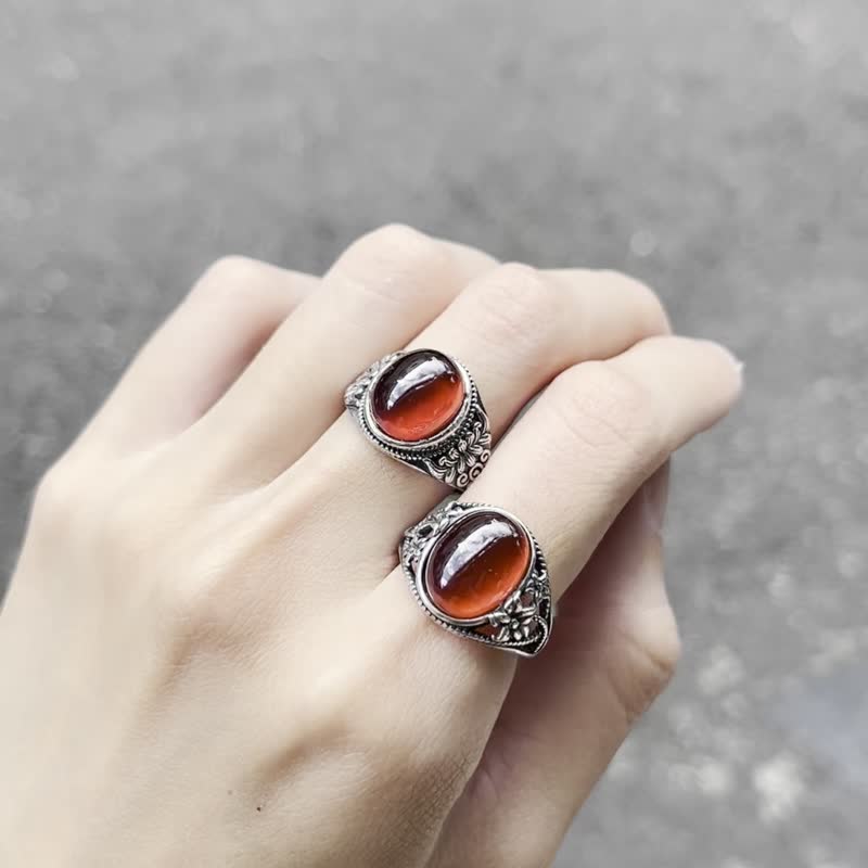 Xiyingyao 925 Silver Stone red Stone live ring ethnic style retro men and women hippie - แหวนทั่วไป - คริสตัล สีแดง