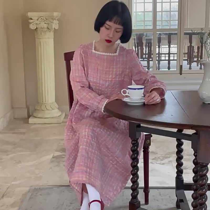粉色泡泡格紋 復古甜美方領蘿莉洋裝  花邊拼接高腰腰帶連身裙 - 洋裝/連身裙 - 棉．麻 粉紅色