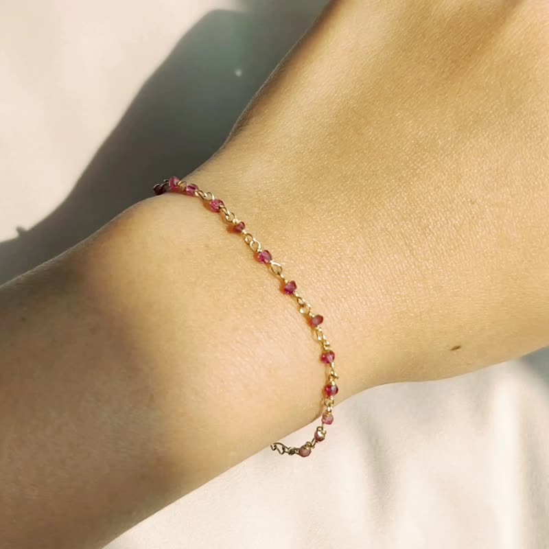 SV925Gold Whole Tiny Rhodolite Garnet Bracelet/ Ankle, Adjustable, January - Anklets & Ankle Bracelets - Crystal Red