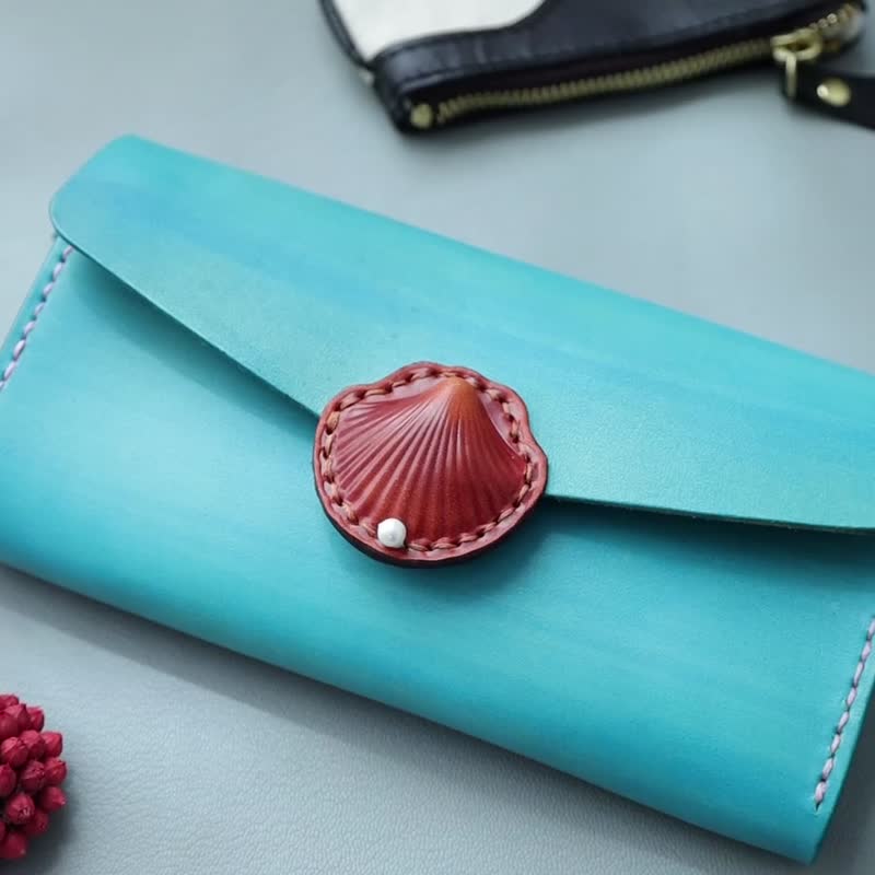 Pearl Shell Women's Handmade Genuine Leather Organ Long Wallet Clutch Green - กระเป๋าสตางค์ - หนังแท้ สีเขียว