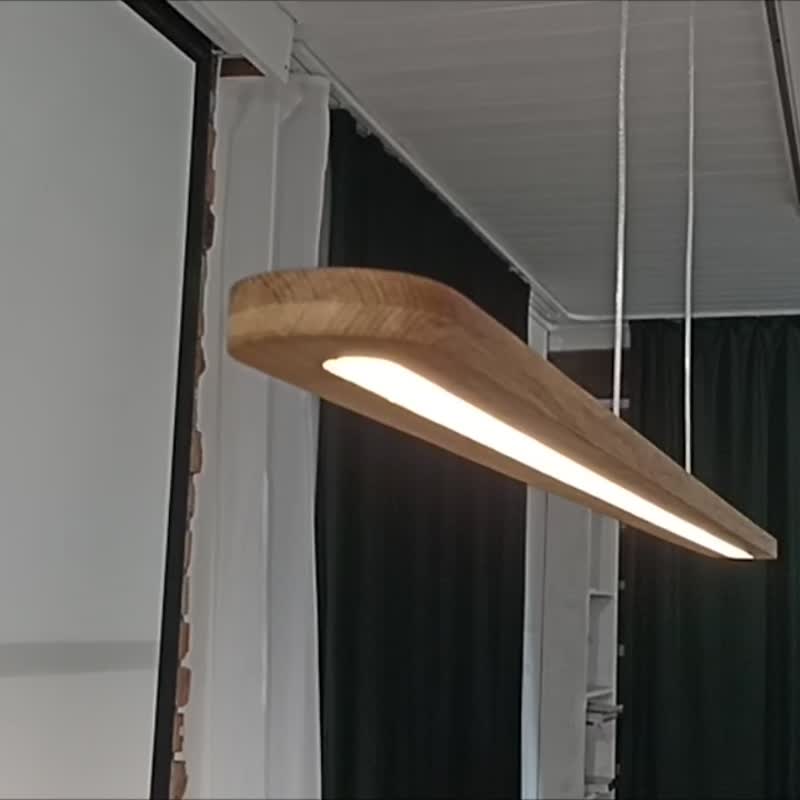 Chandelier lighting Hanging light fixture Modern pendant light Linear Chandelier - 燈具/燈飾 - 木頭 