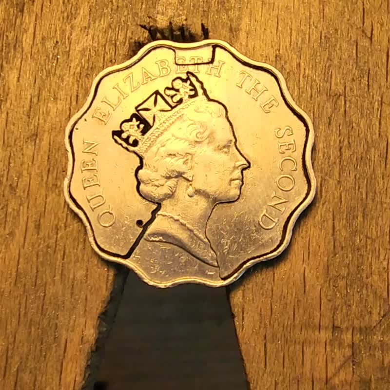 วัสดุอื่นๆ สร้อยคอ สีเงิน - Coin Transformation Pendant (Queen's Head Big Crown Through Flower Pendant)
