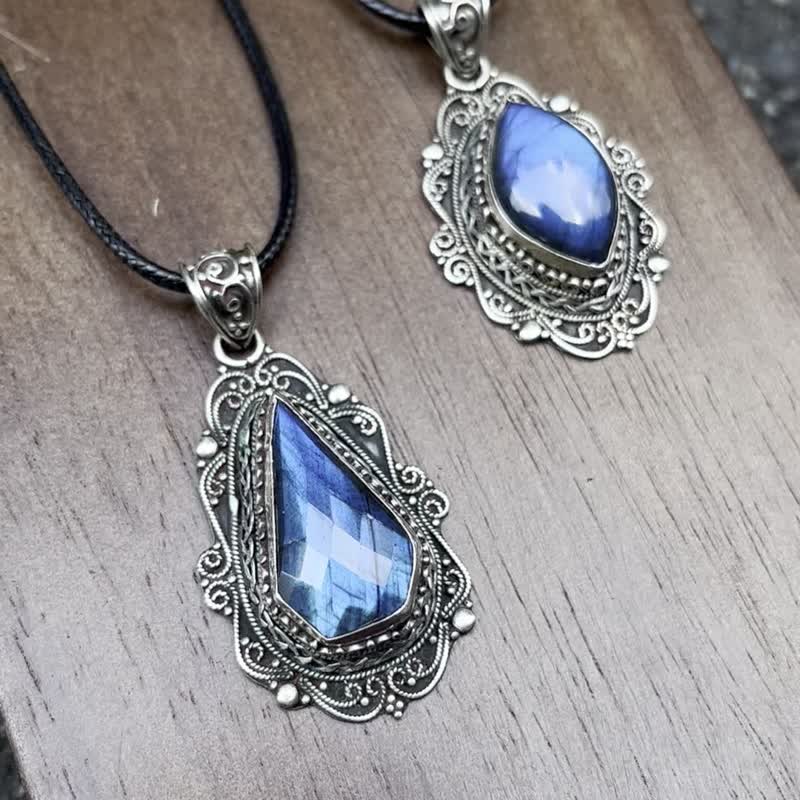 Xiyingyao 925 Silver labradorite necklace natural stone blue labradorite retro style ethnic style for men and women - Necklaces - Crystal Blue