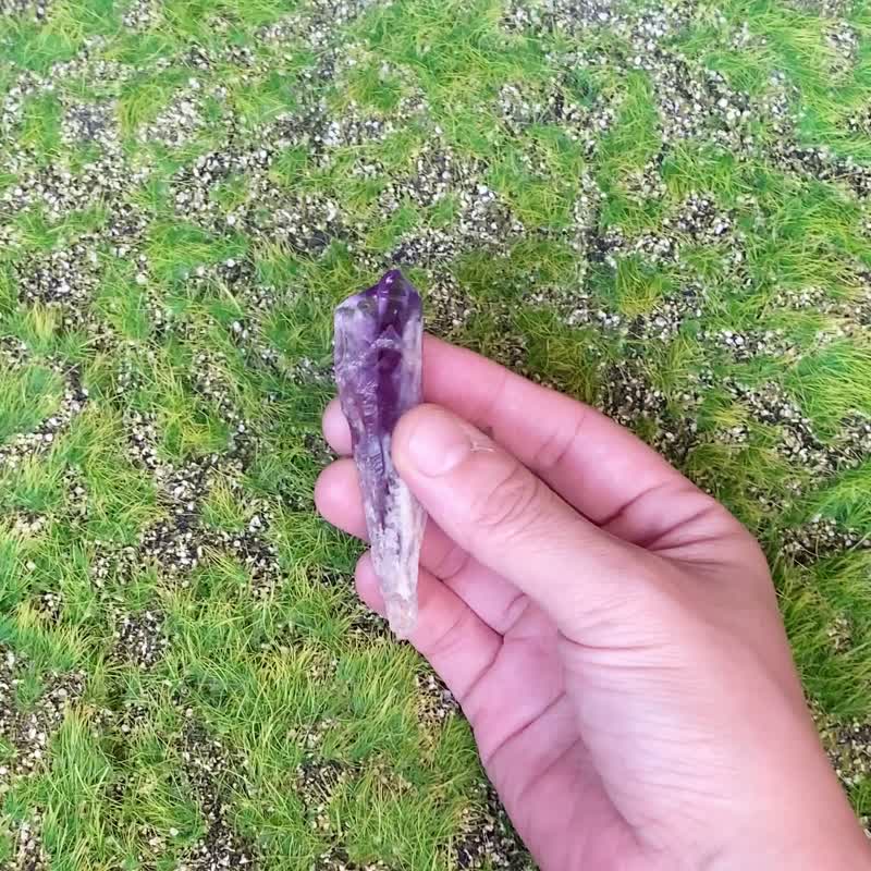 天然原礦可愛 紫水晶 權杖水晶  開運 防小人 擋煞 增智慧 風水 - 擺飾/家飾品 - 水晶 紫色