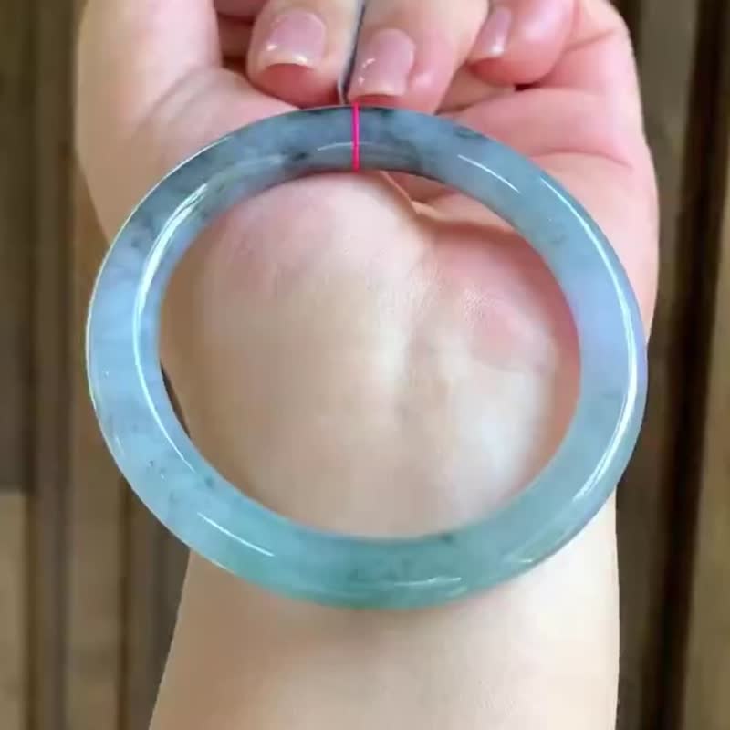 冰種翡翠天然翡翠玉鐲 A玉手鐲玉鈪 • 糯冰種三彩烏雞翡翠圓鐲 - 手鍊/手環 - 玉石 藍色
