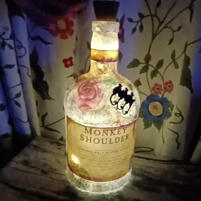 Three Monkeys Butterfly Cubat Wine Bottle Lamp - โคมไฟ - แก้ว ขาว