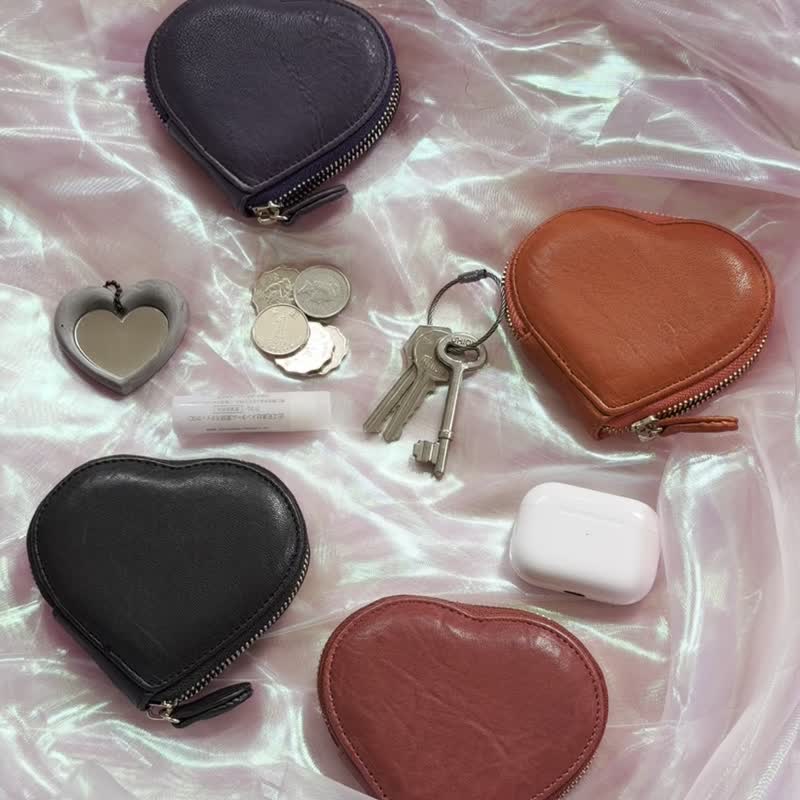 【聖誕禮物】心心真皮小廢包・義大利羊皮・閨蜜交換禮物・藍 - 側背包/斜背包 - 真皮 藍色