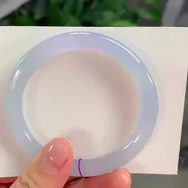 冰種翡翠天然翡翠玉鐲 A玉手鐲 玉鈪 • 冰種粉紫藍翡翠圓鐲 - 手鍊/手環 - 玉石 紫色