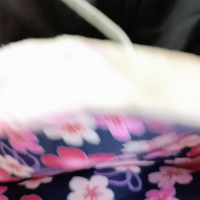 手縫い 桜 和柄 着物 巾着型ショルダーバッグ レトロ ピンクベージュ×ネイビー 和風 - 側背包/斜背包 - 棉．麻 藍色