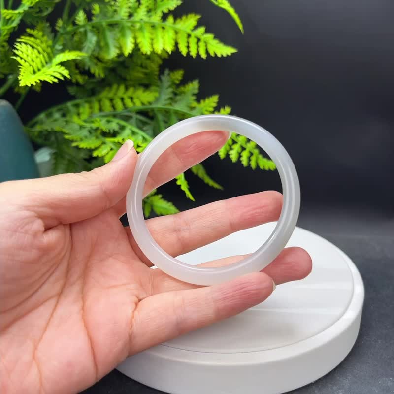 超畢業級 和田玉羊脂手鐲 59+MM 老料脂白漸變煙灰手環 附證書 - 手鍊/手環 - 玉石 白色