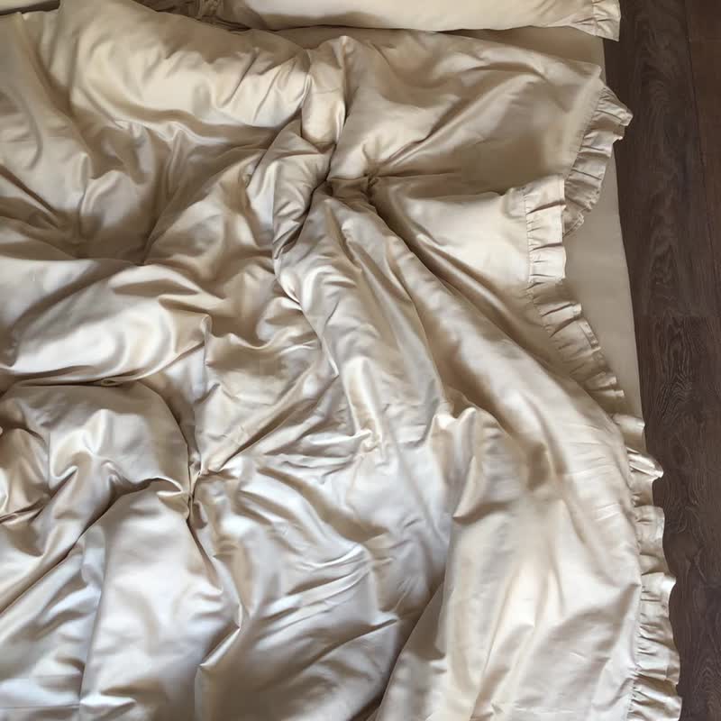 Latte Duvet Cover with Ruffles, Natural 100% Cotton Sateen - 寢具/床包 - 棉．麻 白色