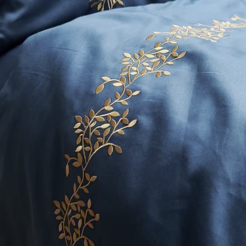 Copper Branches Embroidered Duvet Cover Ocean color: 100% Cotton Sateen - 寢具/床包 - 棉．麻 藍色