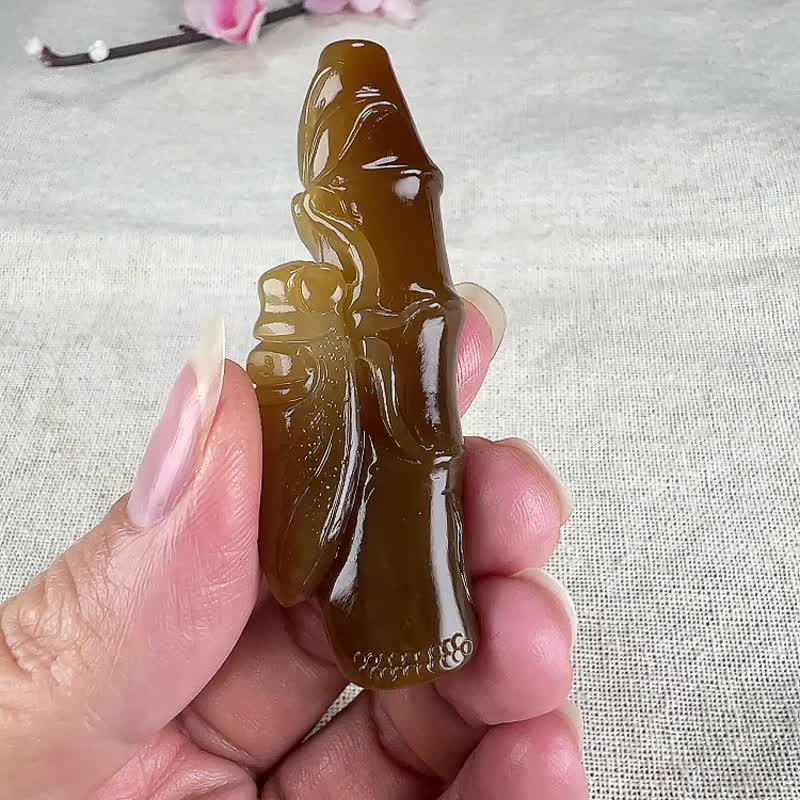 天然新疆和田玉且末糖節節高昇一鳴驚人吊墜天然紅糖色玉質細膩 - 吊飾/掛飾 - 玉石 
