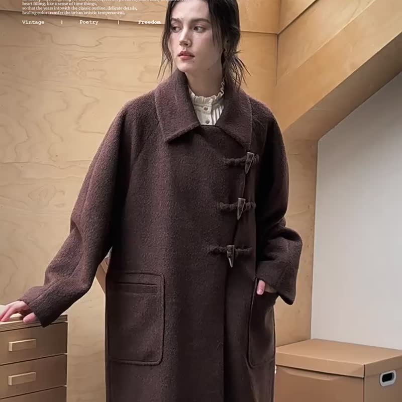 Brown ideal Utopian style light luxury hand-knitted silhouette coat horn button lapel coat - เสื้อแจ็คเก็ต - ขนแกะ สีนำ้ตาล