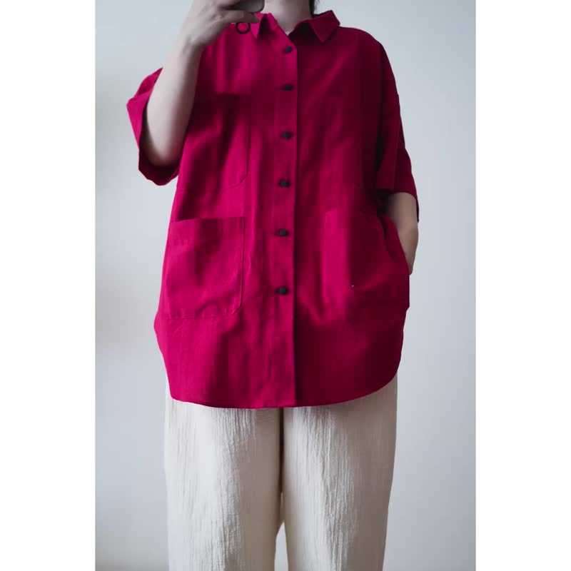 酒紅色寬版工裝短袖襯衫 - 女襯衫 - 棉．麻 紅色