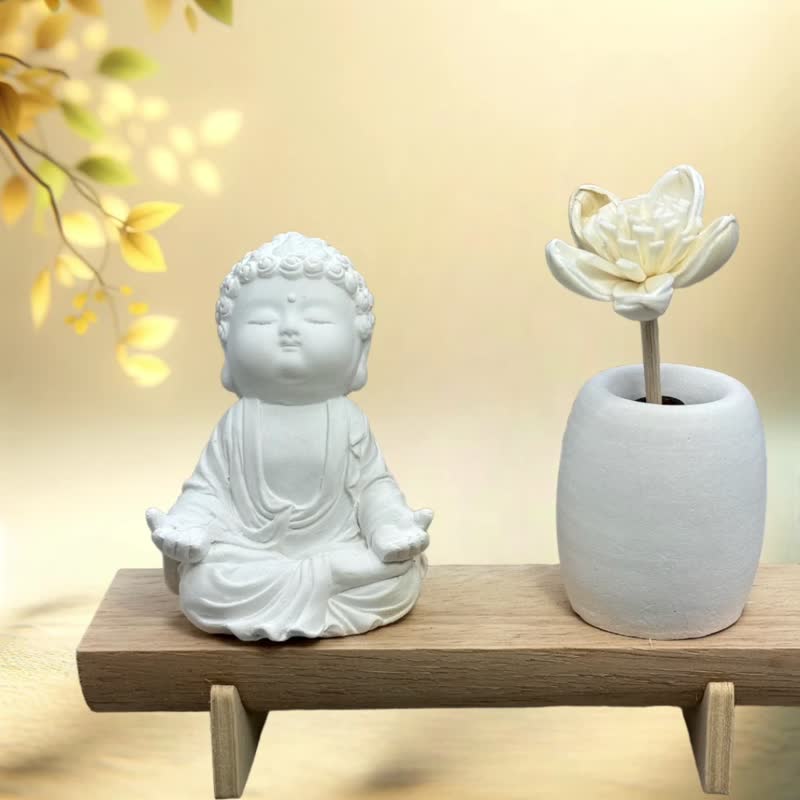 文青簡約風 淨念吉祥之小佛衲靜 原木底座系列  新時尚簡約 - 香氛/精油/擴香 - 水泥 白色