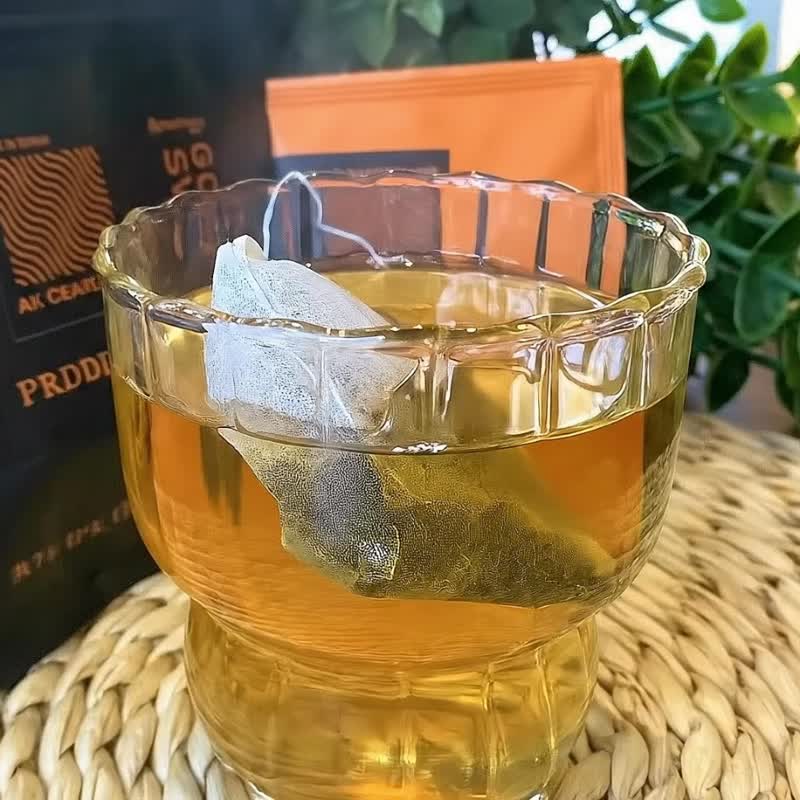 聖誕禮盒【早精神 晚好眠】靈耆元氣茶10入 + 助入眠晚安茶10入 - 茶葉/茶包 - 新鮮食材 