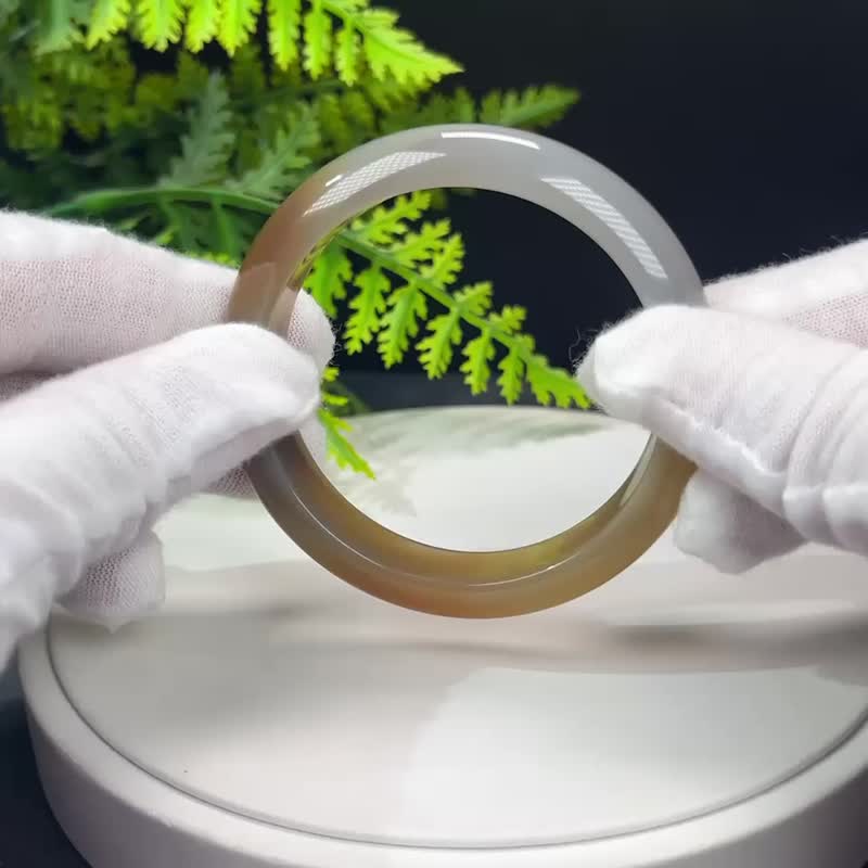 精品 漸變糖灰瑪瑙手鐲 53MM 冰潤起光玉髓手環 招財進寶吉祥福氣 - 手鍊/手環 - 半寶石 