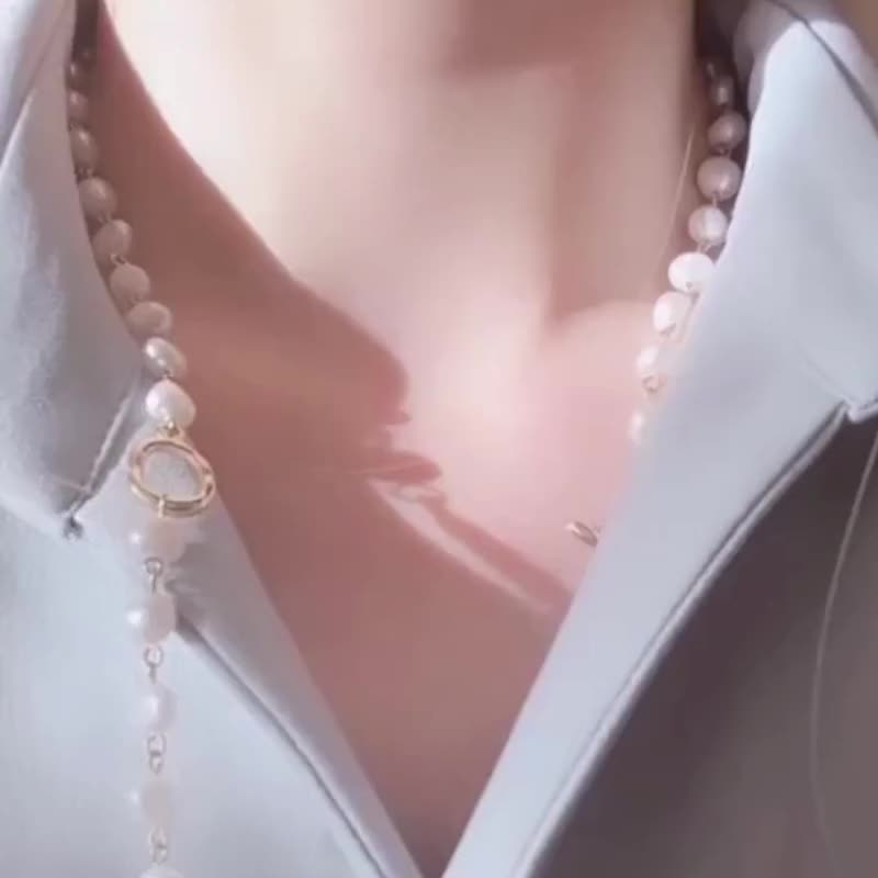 Melting / Freshwater pearl mantel Y-shaped necklace SV430 - สร้อยคอ - โลหะ สีทอง