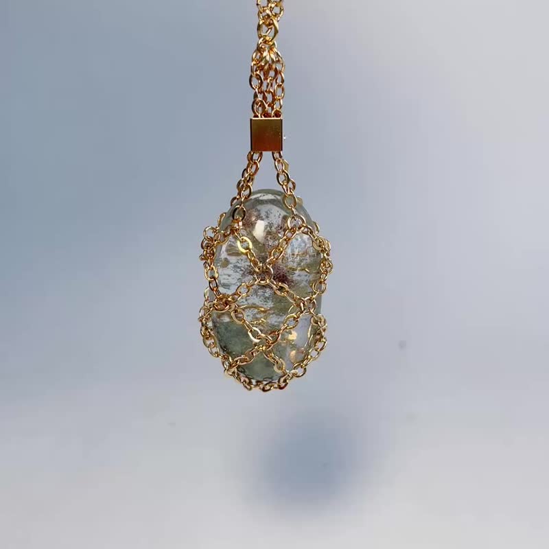 天然鉱物、グリーンファントムクォーツのチェーンネックレス。富、仕事での成功、幸運、そして親切な人を引き寄せます。裏切り防止ツール - ネックレス - 宝石 グリーン