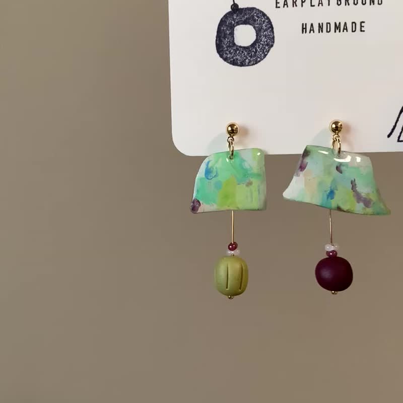 Handmade earrings - Earrings & Clip-ons - Resin Multicolor