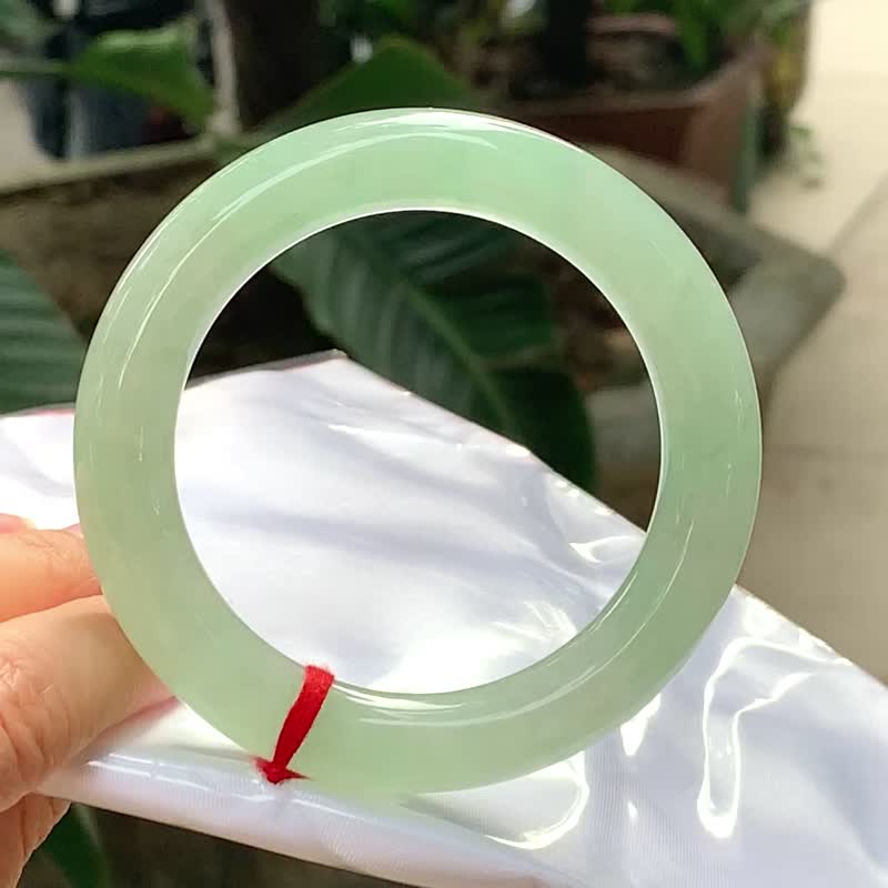 冰種翡翠天然翡翠玉鐲 A玉手鐲 玉鈪 • 冰種青葡萄翡翠圓鐲 - 手鍊/手環 - 玉石 綠色