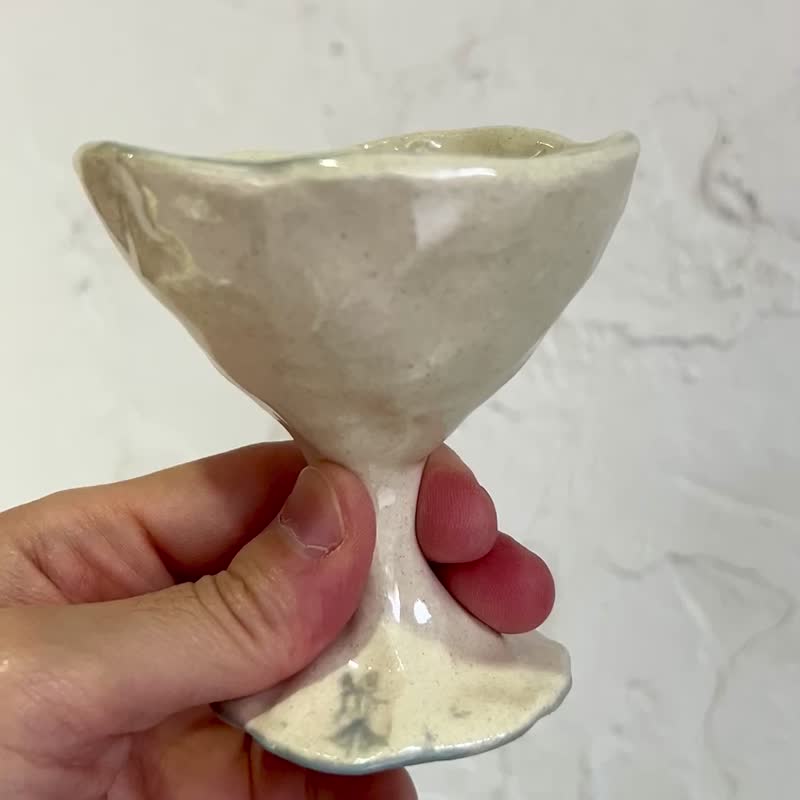 White mini goblet hand-pinned pottery H 8.2 cm - Cups - Pottery 