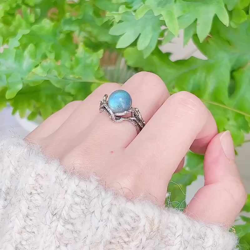 ライトジュエリースターパープルラブラドライト電球スターリングシルバーリングネパールクリスタル - リング・指輪 - クリスタル グレー