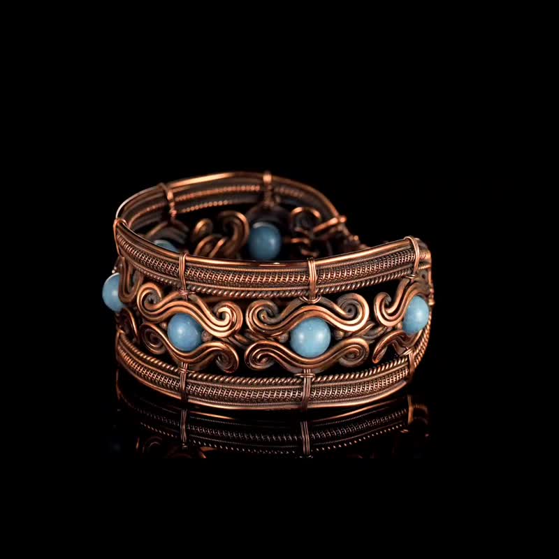 Copper wire wrapped aquamarine bracelet Unique bangle 7th Wedding Anniversary - Bracelets - Gemstone Blue