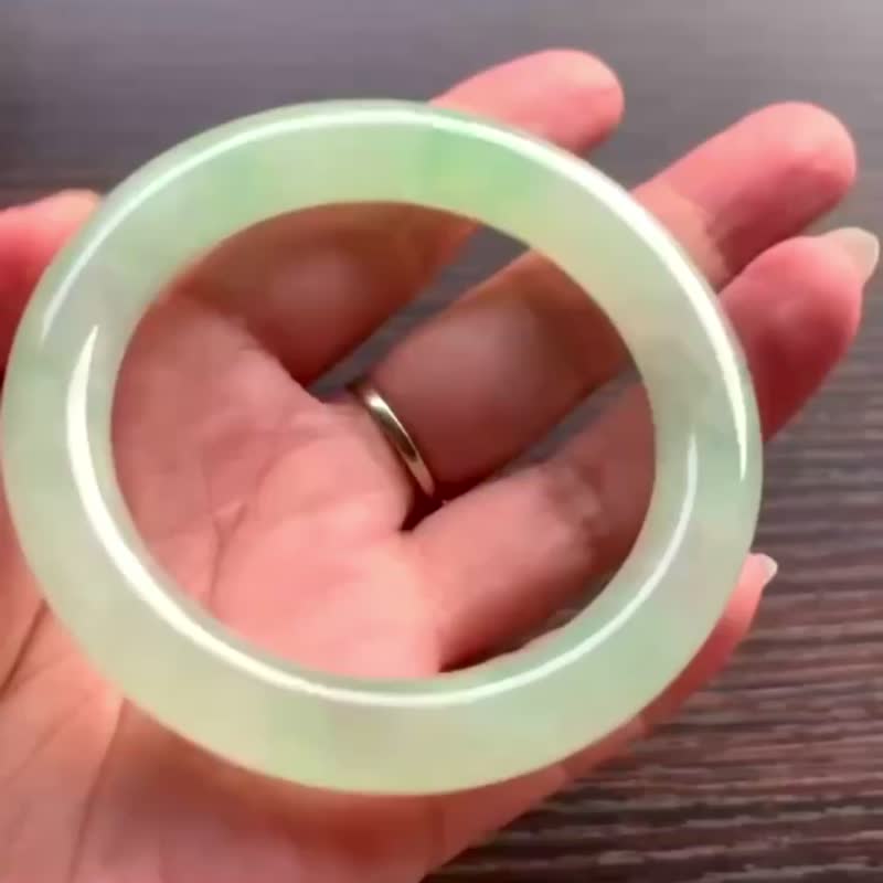 冰種 天然翡翠 緬甸 A玉 玉鐲 • 高冰種蜜瓜翡翠圓鐲 - 手鍊/手環 - 玉石 綠色
